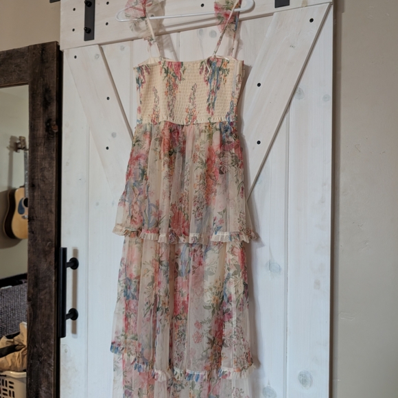 Vici Floral High Low Dress - Cream and Pink - Picture 2 of 5